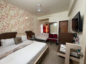 WhatsApp Image 2026-03-09 at 6.36.45 PM (2)