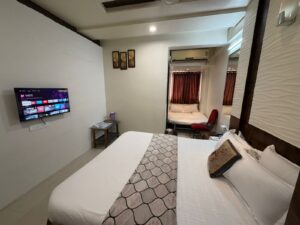 WhatsApp Image 2026-03-09 at 6.49.03 PM (2)